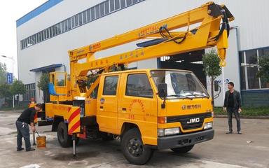 高空作業(yè)車 現(xiàn)代高空作業(yè)的高效解決方案