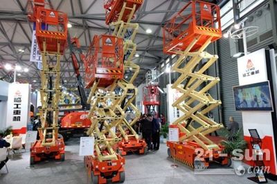 保山高空作業(yè)車月租價(jià)格及租賃指南